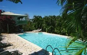 ANSES D'ARLET Petite Anse - Loue Appt T2 Climatisé Terrasse 19 m² 