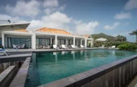 SPLENDIDE Villa conviviale et familiale, Piscine à 2min de la Plage