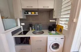 Part loue quart de villa 
