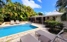 ANTILLES - GUADELOUPE : location villa de vacances 'KAZ A BAR' pour 4 personnes avec piscine