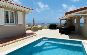 Villa vue mer & piscine au Cap est Francois