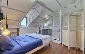 Magnifique maison de ville avec accès à la mer