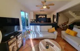 LA VILLA PAPAYE -  97150 ORIENT BAY SXM - LES PIEDS DANS L'EAU - 2 PISCINES ET PLAGE