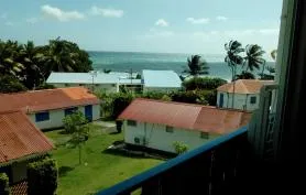 Studio Village du diamant, les pieds dans l'eau