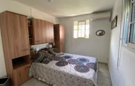 Bungalow chez Nine avec piscine 