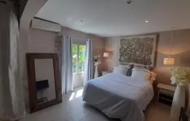 En Mai fais ce qu'il te plait ! Villa, piscine privée à la BO !