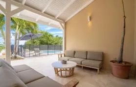 Villa Flamboyant avec piscine et vue mer