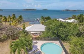 Villa Flamboyant avec piscine et vue mer