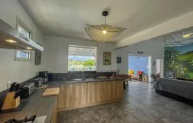 Villa Ti' Case Bleue au calme avec piscine à deux pas de la plage de Bois Jolan