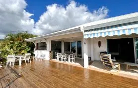 Villa Tramontane, vue mer, 2 chambres, 150 m de la plage Leroux.