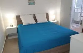 Appatement Turquoise dans résidence avec 2 piscines et restaurant