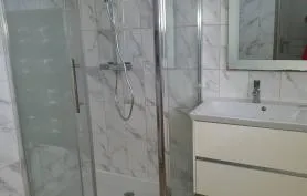 Appatement Turquoise dans résidence avec 2 piscines et restaurant