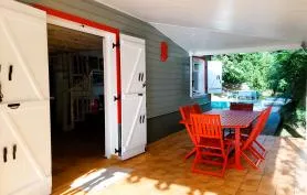 Magnifique Villa créole 4* avec Grande piscine au sel à 20m de la belle plage du Diamant