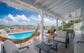 Villa KAY COCO avec piscine privée et vue mer, confort et authenticité