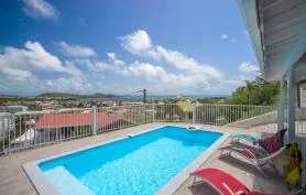Villa KAY COCO avec piscine privée et vue mer, confort et authenticité