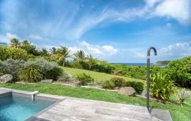 Villa Parfum de Cannelle avec piscine et une splendide vue mer !