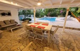 Villa de vacances 'Kaz a Bar' pour 4 personnes avec piscine à Karukera - Saint-François - Guadeloupe