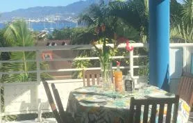 Appartement Altéra 4 t3  vue sur la plage de l’Anse Mitan en face de la baie de Fort de France