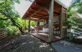 Lodge Manguier - 2 chambres climatisées, terrasse privée & piscine partagée avec le Lodge Manguier