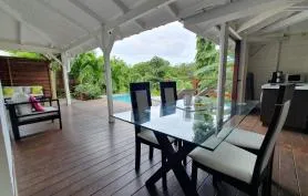 La Villa les Alizés et sa piscine privée