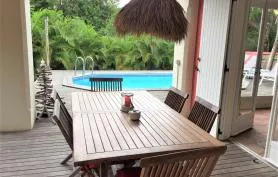 Villa La Désirade 4/5p à 50 m de la plage