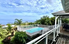 Villa Tropical Quintet. Vue mer. piscine. Secteur Ferry.