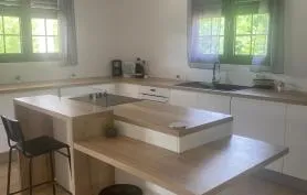 Maison individuelle, au vert, proche des plages