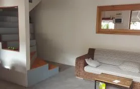 Appartement résidence les Hauts de l'Anse avec bac à punch à 150m de la plage