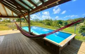 Villa indépendante atypique, superbe vue, piscine