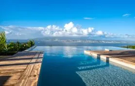 VILLA COCOYER avec vue sur mer des Caraïbes