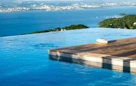 VILLA COCOYER avec vue sur mer des Caraïbes
