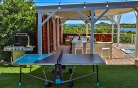 Villa de standing, piscine, jaccuzzi, proche de la plage pour 16 personnes