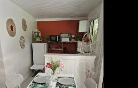 Charmant Bungalow au calme avec piscine