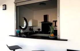 Villa Bacaly vue mer, piscine privée au sel, proche plage. Classée 4* Atout France.   