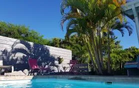 Villa au calme avec piscine privée dans Domaine sécurisé