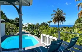 Villa De Théa piscine et vue mer 