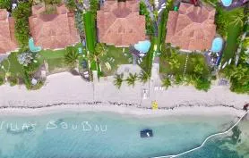 Villa de luxe bord lagon 10 pers piscine et spa