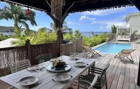 Villa Turtle Bay piscine privée vue mer à 100 m à pied de la plage