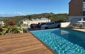 Sur les hauteurs de la Baie Orientale - Appartement 1 chambre vue mer 