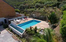 Sur les hauteurs de la Baie Orientale - Appartement 1 chambre 4p vue mer 