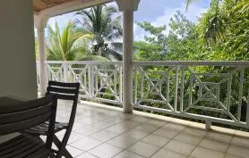 F2 Hibiscus (dans Villa Cannelle) -Vue sur la mer et le Rocher du Diamant