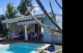 Maison Ti kaz a Max avec piscine privée, pour deux