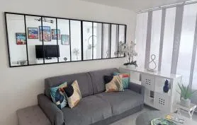 Studio lumineux avec piscine, à deux pas de la plage