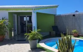 Petite villa - 4 personnes - 2 ch -  avec piscine privative