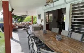 Villa Maiki  face à la mer 