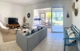 BEL APPARTEMENT CRYSTAL BEACH