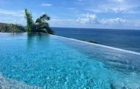 Location villa piscine PMR Martinique