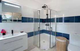 Meublé de tourisme 3 étoiles, confort Prémium,  avec vue exceptionnelle sur la baie de Fort-de-France