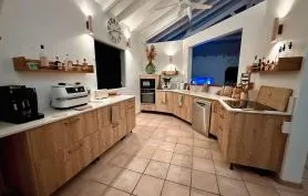 Villa La Palmira - Les Anses d'Arlet - Vue Mer - Piscine/jacuzzi - Lit en 180x200 - Clim - Proche des commodités et des plages