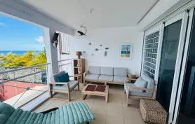La Mer Dorée, appartement avec la vue époustouflante, devant la mer